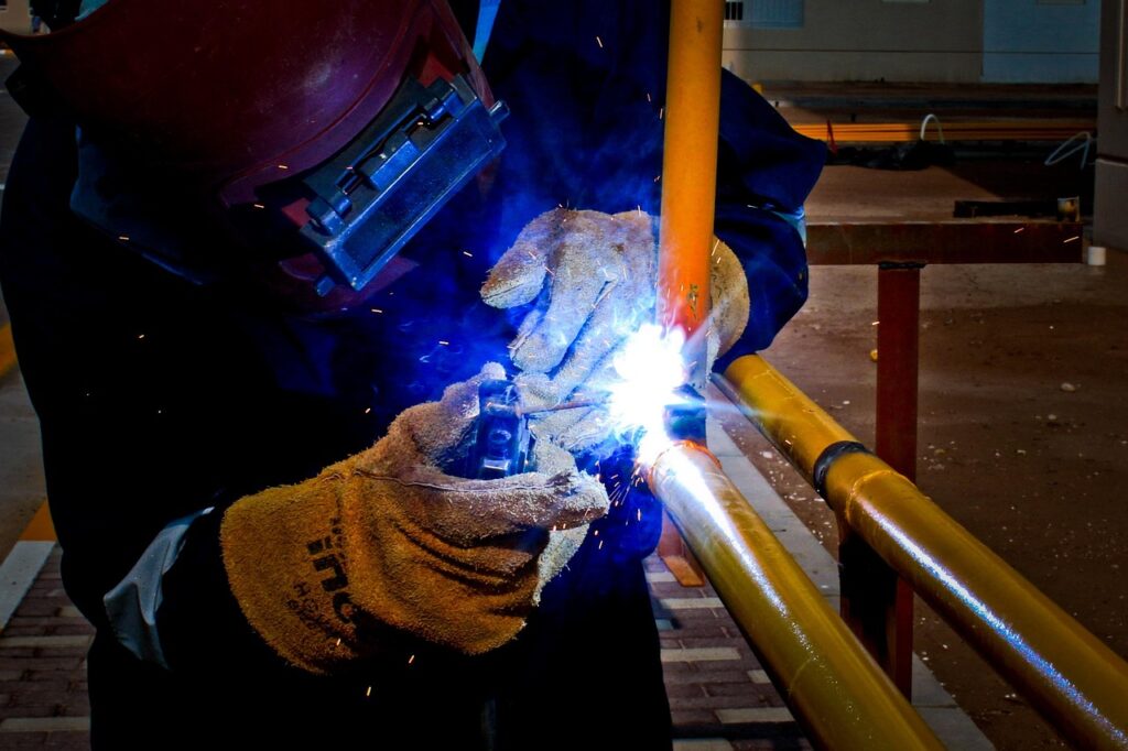 metalwork-3256010_1280
